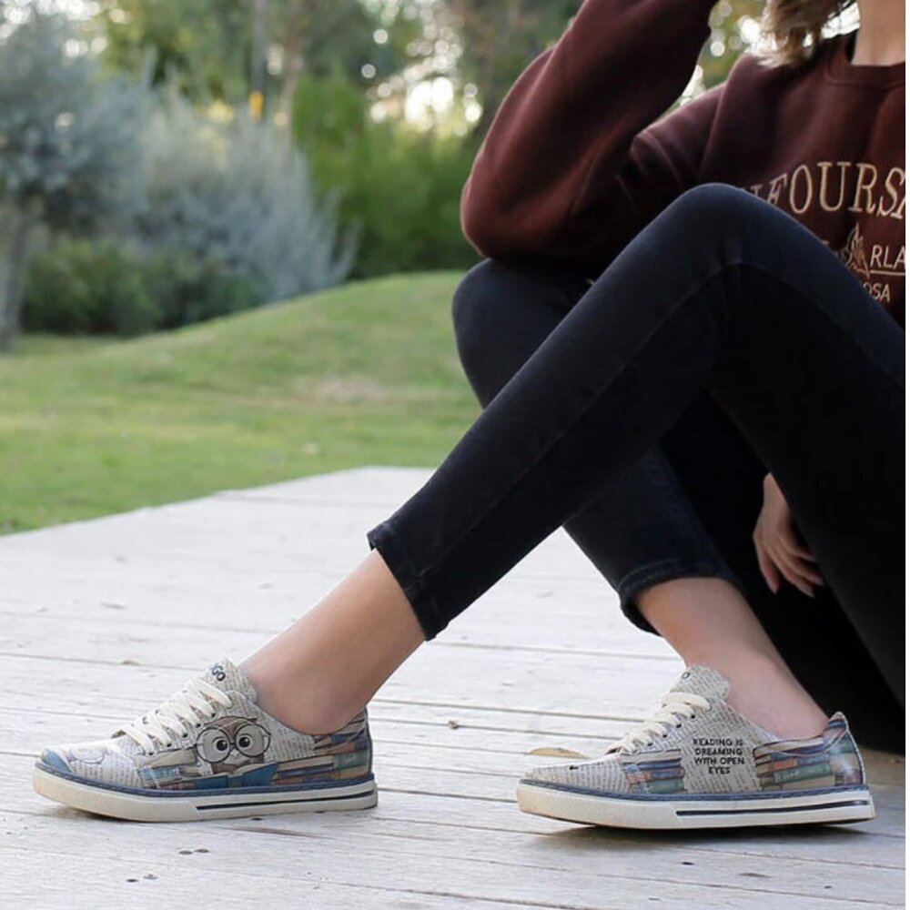 Wise Owl Atheleisure Gorgeous Sneakers!